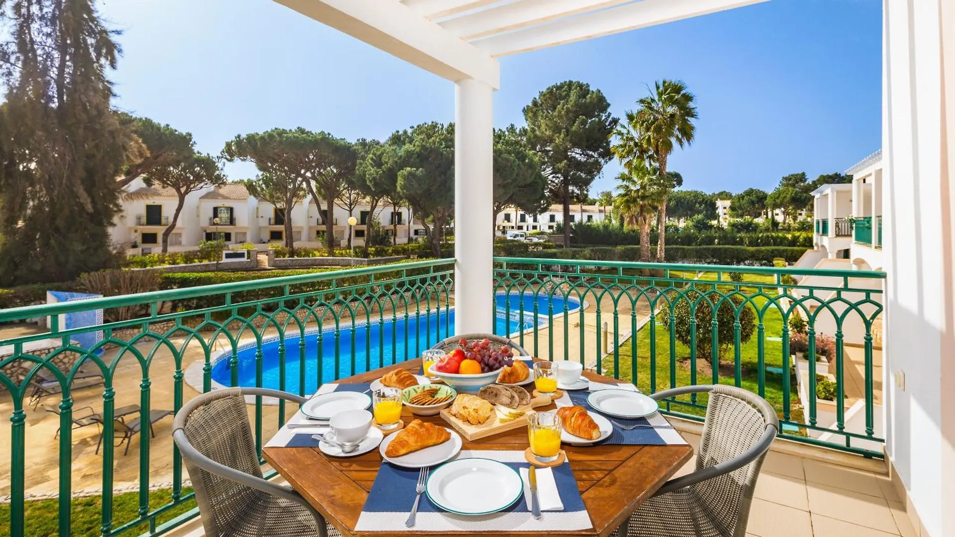 Pine Cliff Apartment By The Portuguese Butler أولوز داغوا